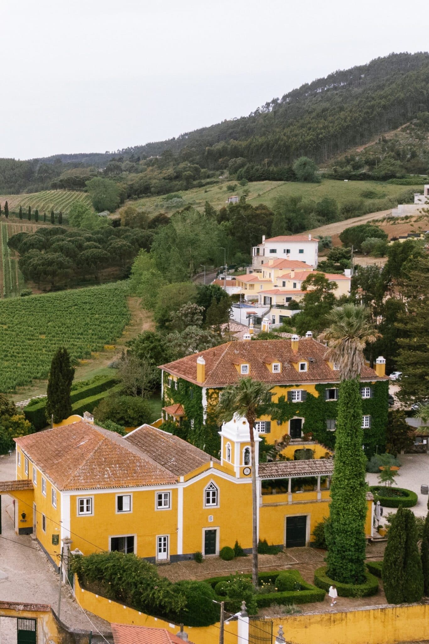 Quinta de Sant'Ana Weddings: The Estate, the Light and Booking